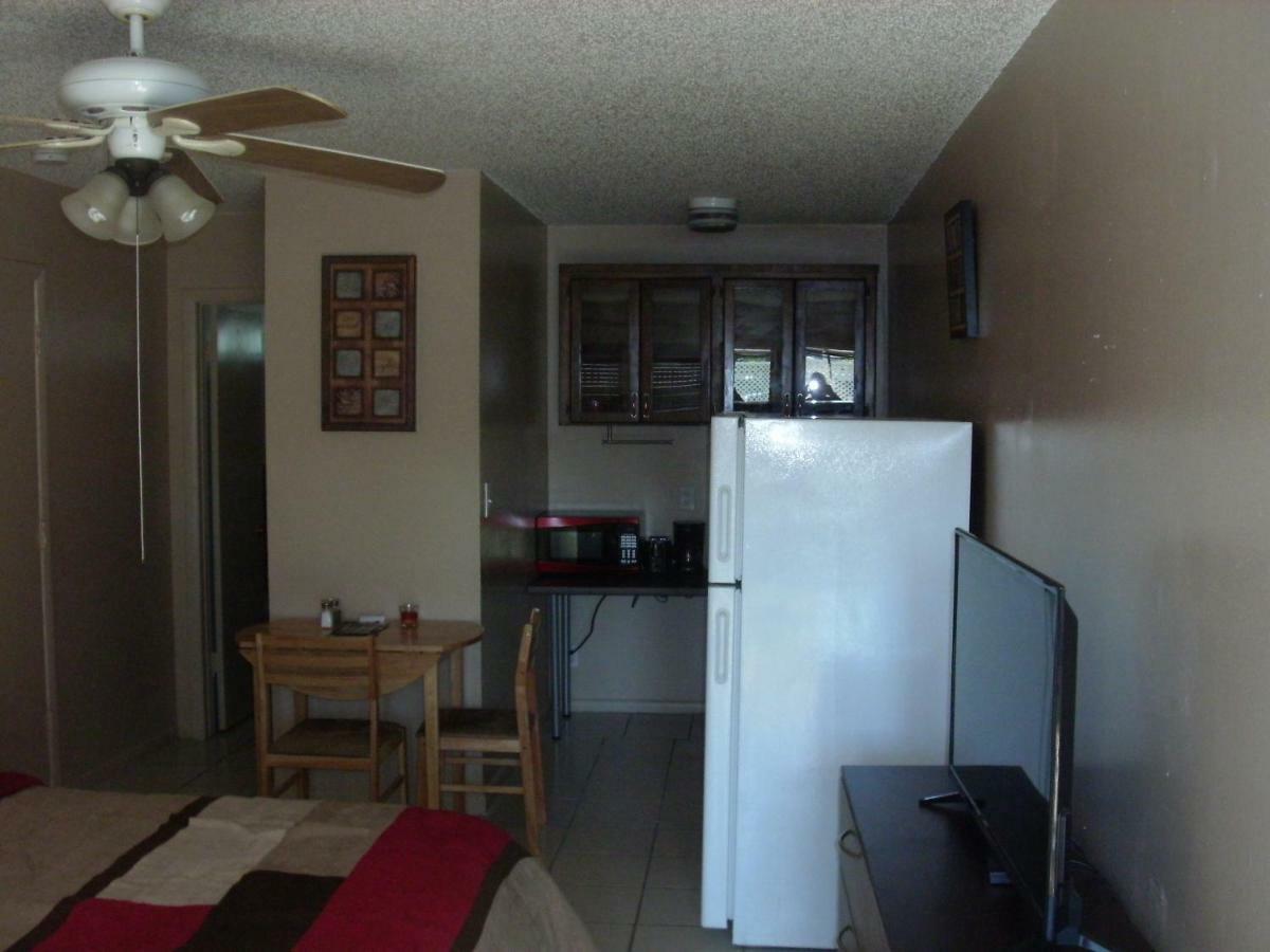 Apartamento Newly Furnished Large, Clean, Quiet Private Unit Fort Lauderdale Exterior foto